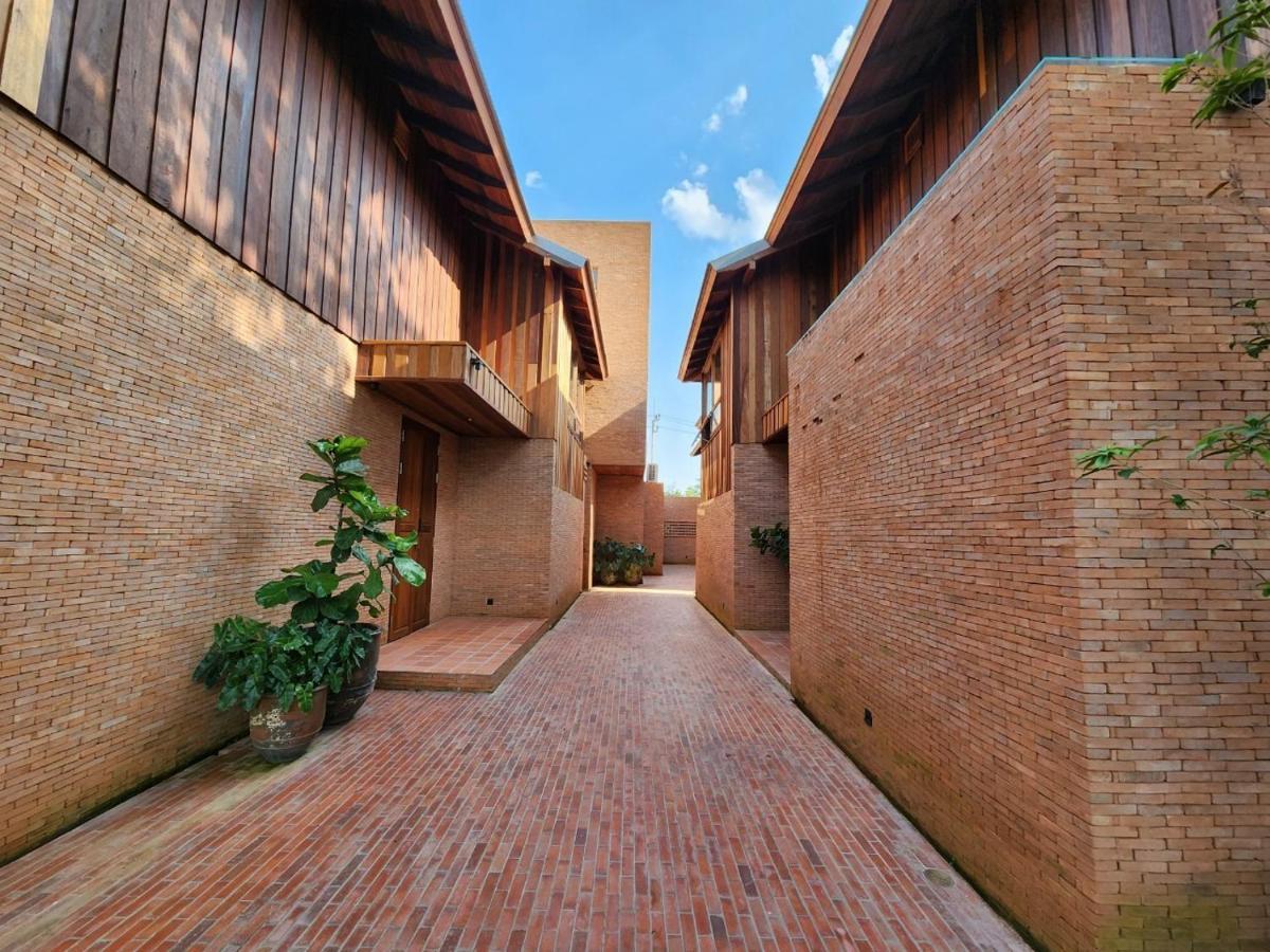 Athita The Hidden Court Chiang Saen Boutique Hotel Sha Plus Certified Τσιανγκ Ράϊ Εξωτερικό φωτογραφία